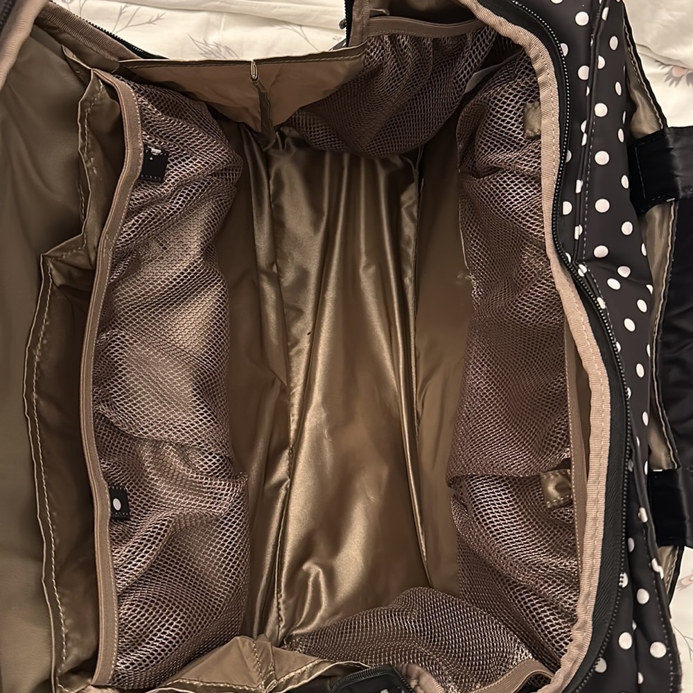 jujube Diaper/weekend bag. - Picture 7 of 9